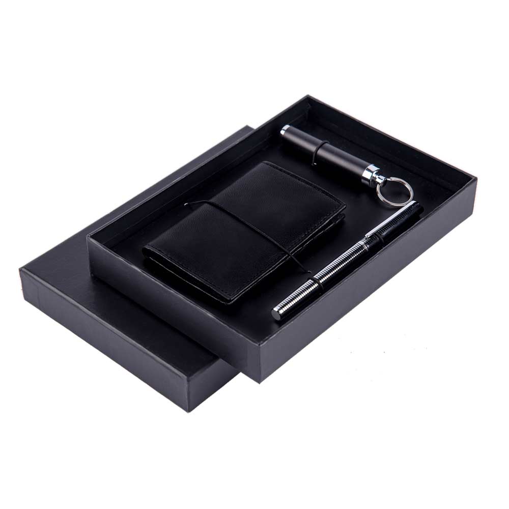 LAREDO - Set of Card Holder, Flashlight Keyring and Metal Pen